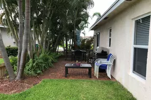 2122 E Ridge Circle East, Boynton Beach, FL 33435 - Photo 11