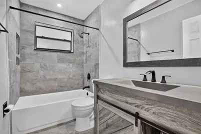 8968 SW 52nd Place, Cooper City, FL 33328 - Photo 15
