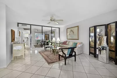 330 Wellington G, West Palm Beach, FL 33417 - Photo 9