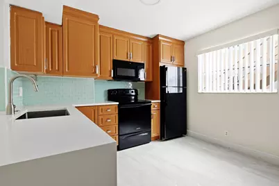 12069 Royal Palm Boulevard #3I, Coral Springs, FL 33065 - Photo 3