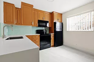 12069 Royal Palm Blvd, Coral Springs, FL 33065 - Photo 3