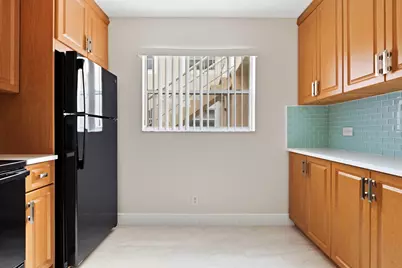 12069 Royal Palm Boulevard #3I, Coral Springs, FL 33065 - Photo 5