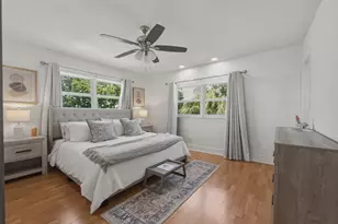 9200 N Hollybrook Lake Dr, Pembroke Pines, FL 33025 - Photo 5