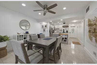 9200 N Hollybrook Lake Drive #310, Pembroke Pines, FL 33025 - Photo 3