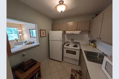 436 Markham T #436, Deerfield Beach, FL 33442 - Photo 9