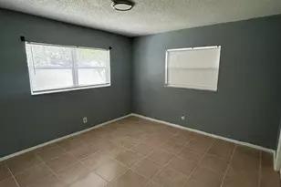1435 SW 24th Ct, Fort Lauderdale, FL 33315 - Photo 7