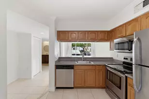 20101 Glenmoor Dr, West Palm Beach, FL 33409 - Photo 5
