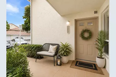 20101 Glenmoor Drive, West Palm Beach, FL 33409 - Photo 3