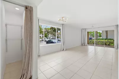 20101 Glenmoor Drive, West Palm Beach, FL 33409 - Photo 13