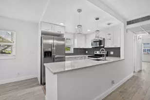 212 Monaco E, Delray Beach, FL 33446 - Photo 3