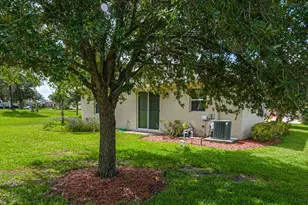 9851 E Verona Cir, Vero Beach, FL 32966 - Photo 17