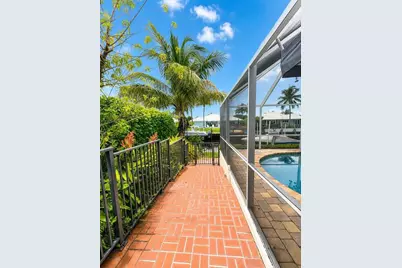 1111 SW Pepperridge Terrace, Boca Raton, FL 33486 - Photo 35