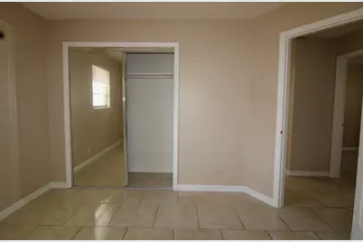 1412 W 6th Street, Riviera Beach, FL 33404 - Photo 9