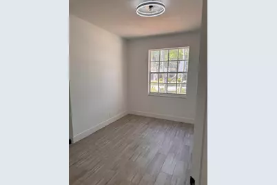 13377 NW 14th Street, Pembroke Pines, FL 33028 - Photo 9