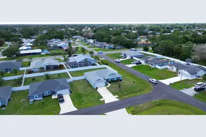 1220 SE Navajo Lane, Port Saint Lucie, FL 34983 - Photo 41
