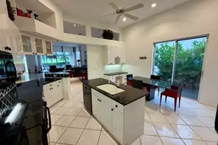 16131 Villa Vizcaya Pl, Delray Beach, FL 33446 - Photo 21