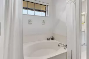 8320 Waterline Dr, Boynton Beach, FL 33472 - Photo 19