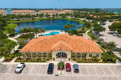 36 Harbour Isle Drive W #104, Fort Pierce, FL 34949 - Photo 3