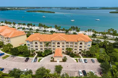 36 Harbour Isle Drive W #104, Fort Pierce, FL 34949 - Photo 35