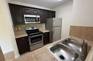 1743 Village Blvd, West Palm Beach, FL 33409 - Photo 5