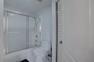 100 Uno Lago Dr, Juno Beach, FL 33408 - Photo 23