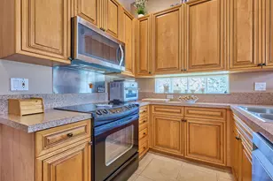 530 Commons Dr, Palm Beach Gardens, FL 33418 - Photo 25