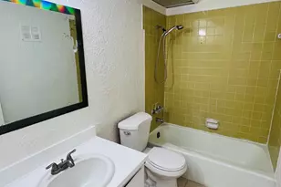 604 NW 13th St, Boca Raton, FL 33486 - Photo 9