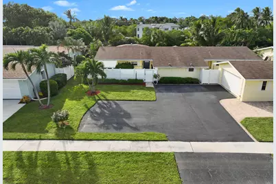 208 Sims Creek Drive, Jupiter, FL 33458 - Photo 25