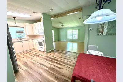 8204 W Bitterbush Lane, Port Saint Lucie, FL 34952 - Photo 9