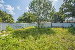 355 Johnston St, Fort Pierce, FL 34982 - Photo 13
