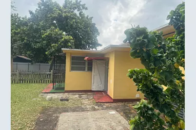 2360 NW 98th Street, Miami, FL 33147 - Photo 27