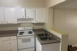 2360 NW 98th St, Miami, FL 33147 - Photo 15