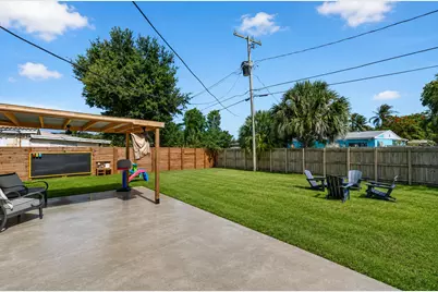 110 NW 56th Street, Oakland Park, FL 33309 - Photo 13
