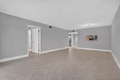 12500 SW 5th Court #308M, Pembroke Pines, FL 33027 - Photo 5