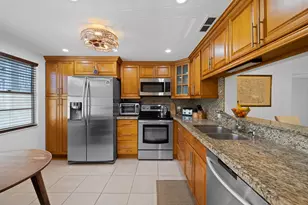 2402 Antigua Cir, Coconut Creek, FL 33066 - Photo 5