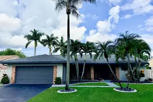 1341 NW White Stone Way, Davie, FL 33325 - Photo 1