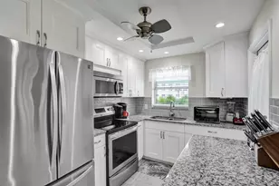 810 SE 7th St, Deerfield Beach, FL 33441 - Photo 31