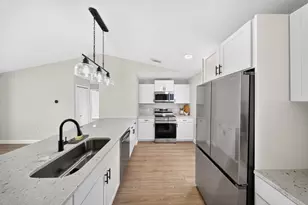 801 SW Harvard Rd, Port Saint Lucie, FL 34953 - Photo 15