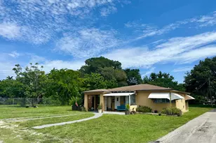 2531 Pierce St, Hollywood, FL 33020 - Photo 1