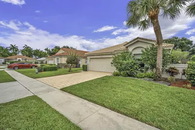 5707 Swaying Palm Lane, Boynton Beach, FL 33437 - Photo 3