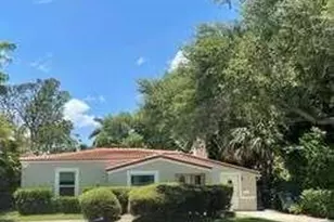 907 SW 11th Ave, Fort Lauderdale, FL 33315 - Photo 1