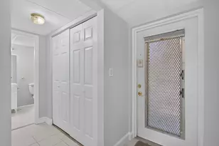 1030 Country Club Dr, Margate, FL 33063 - Photo 3