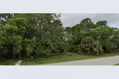 850 SE Walters Terrace, Port Saint Lucie, FL 34983 - Photo 3
