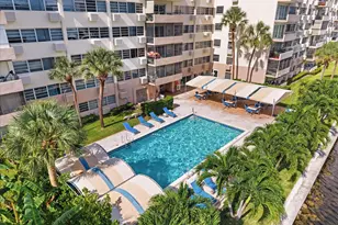 220 Kings Point Dr, Sunny Isles Beach, FL 33160 - Photo 31