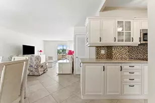 220 Kings Point Dr, Sunny Isles Beach, FL 33160 - Photo 1