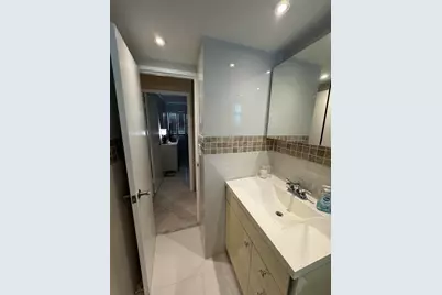 220 Kings Point Drive #210, Sunny Isles Beach, FL 33160 - Photo 39