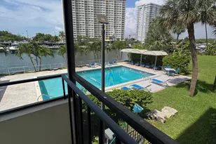 220 Kings Point Dr, Sunny Isles Beach, FL 33160 - Photo 43