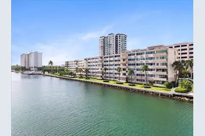 220 Kings Point Drive #210, Sunny Isles Beach, FL 33160 - Photo 25