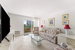 220 Kings Point Dr, Sunny Isles Beach, FL 33160 - Photo 11