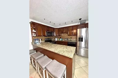 2832 SW 12th Street, Deerfield Beach, FL 33442 - Photo 5